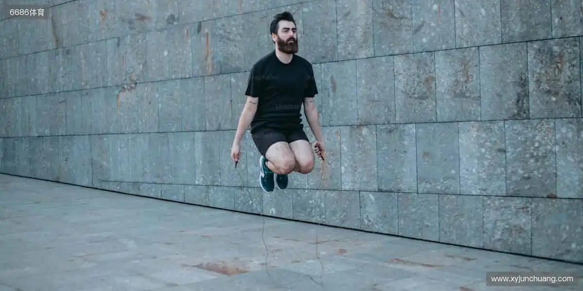 📱弹幕互动，一起狂欢！🏈 体育直播，让孤单不复存在！